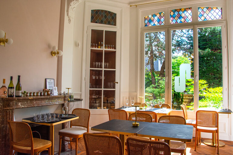 la galerie d'art - boutique - café Secret