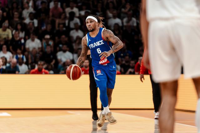 Le meneur de 35 ans Andrew Albicy (108 sélections avec les Bleus), qui évolue au club espagnol de Dreamland Gran Canaria, fait partie des joueurs convoqués pour ces premiers pas dans les éliminatoires de la Coupe du Monde : non retenu pour l'Euro, il fait son retour chez les Tricolores