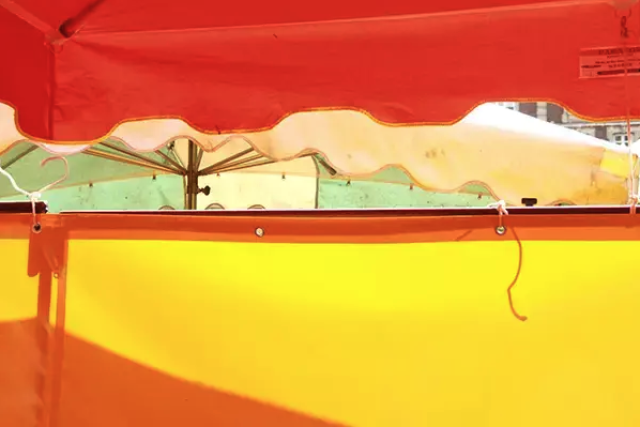 Visuel de drap jaune