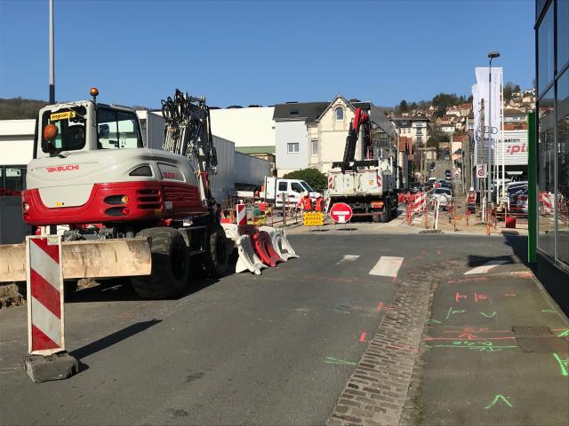 Travaux au carrefour des rues Constantine et Jean-Ango Travaux au carrefour des rues Constantine et Jean-Ango