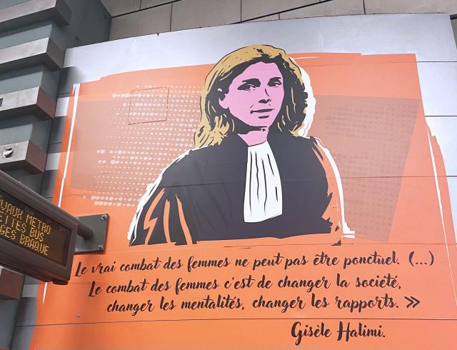 Panneau Gisèle Halimi station métro Rouen