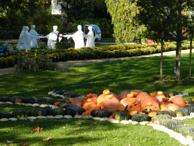 Les "Mythes et légendes" de retour au Jardin des plantes Décor "Mythes et légendes" Jardin des plantes