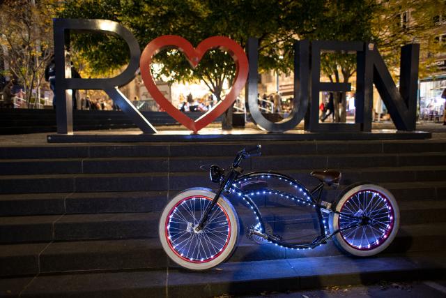 Vélo parade Rouen givrée